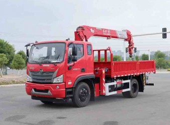 福田瑞沃ES3大金剛隨車吊底盤配4噸，5噸，6.3噸吊機多少錢？