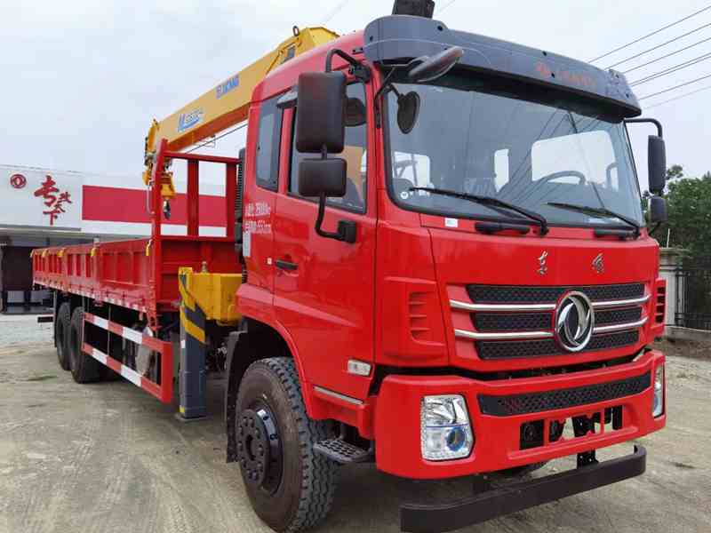 東風K5后八輪隨車吊