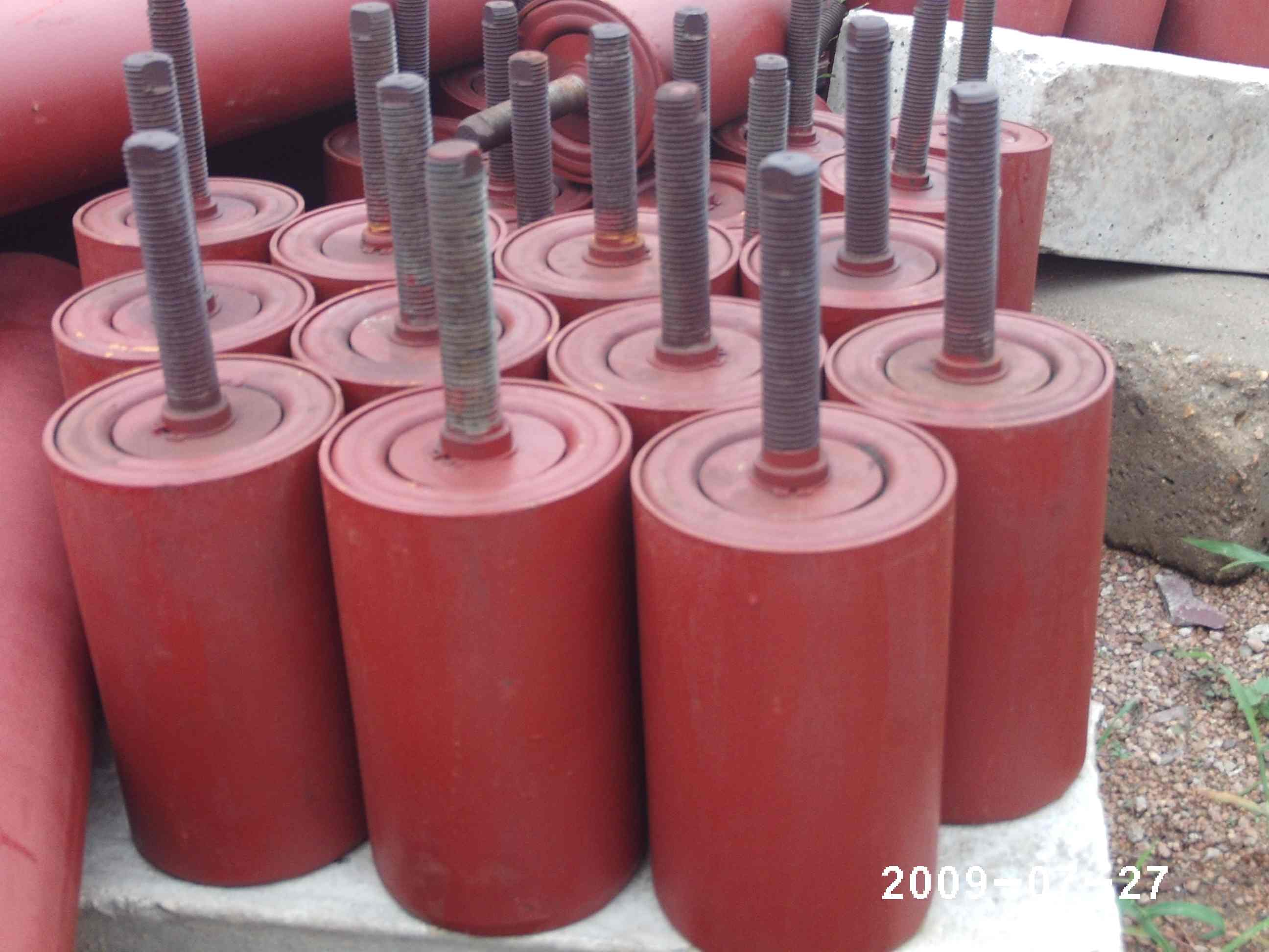 連云港輸送機(jī)托輥廠家